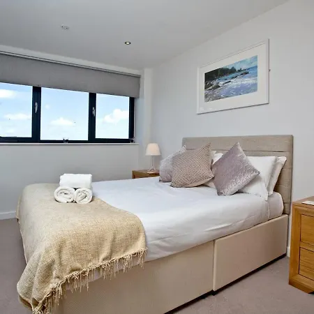 3 Pearl * Newquay (Cornwall)