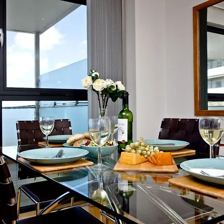3 Pearl Apartment